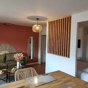 * Le Chamarelle * Hyper Centre * Appartement